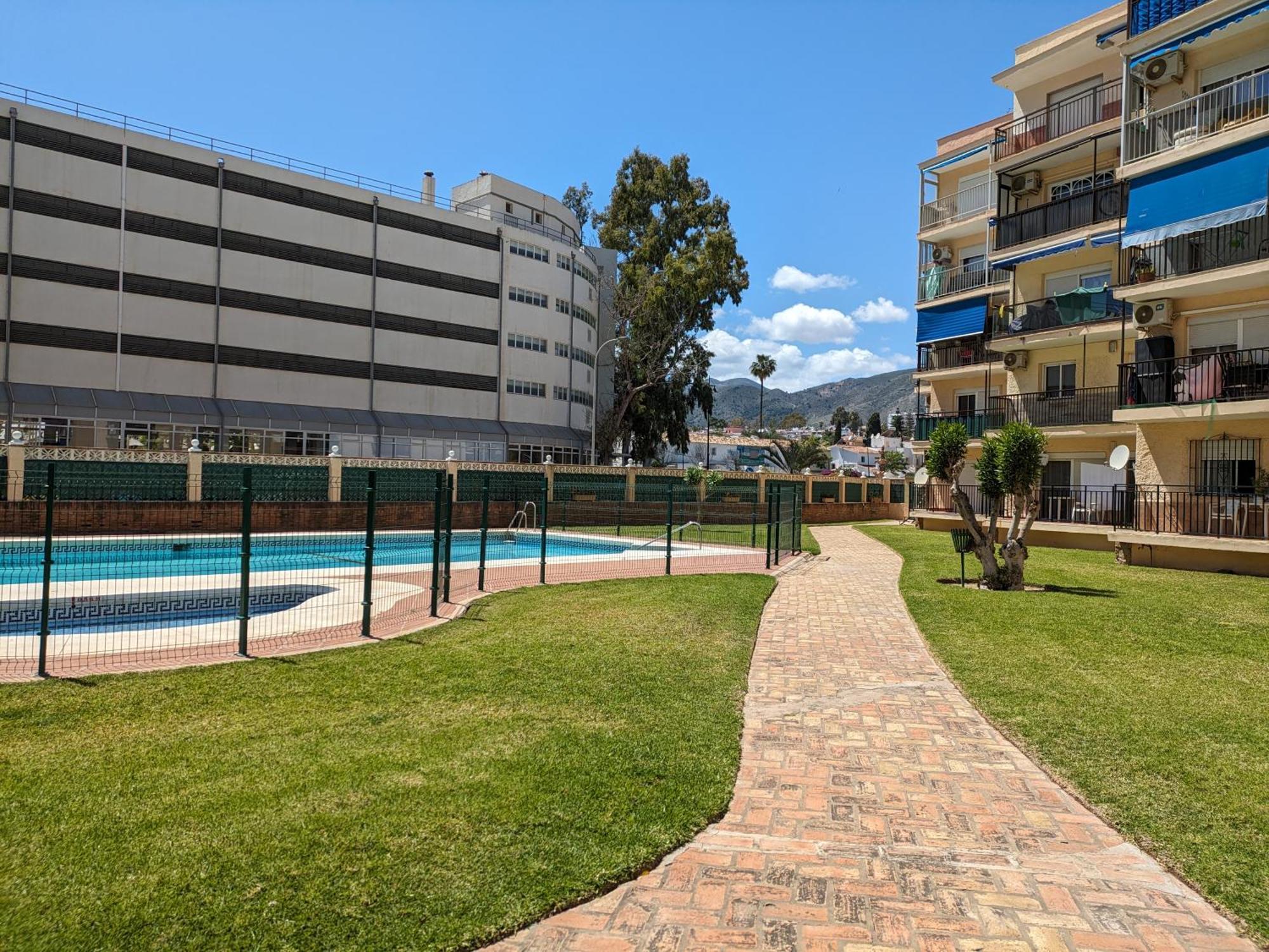 Playamar Beach&Pool Seaview, 5 Min From The Beach Torremolinos Bagian luar foto